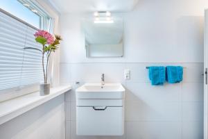 Koupelna v ubytování Haus Westsee Og Friesenstil modern + 20 fotografií