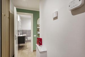 Brignole de Ferrari Refined Home by Wonderful Italy tesisinde bir banyo