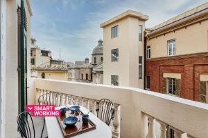 Brignole de Ferrari Refined Home by Wonderful Italy tesisinde bir balkon veya teras