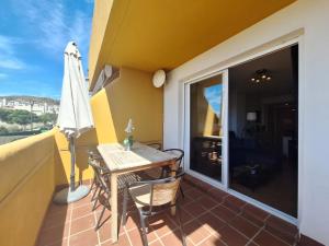 A balcony or terrace at Lomas del Mar 5 Bajo Még 22 kép