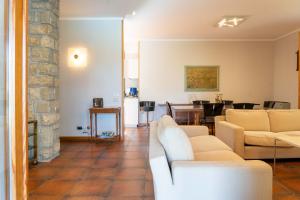 Gallery image of Villa Punta Sasso in Manerba del Garda