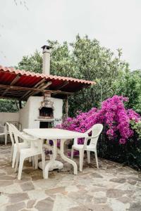 Ảnh trong thư viện ảnh của Oasi di Relax-a 5 minuti dal mare con giardino privato e posteggio ở Moneglia