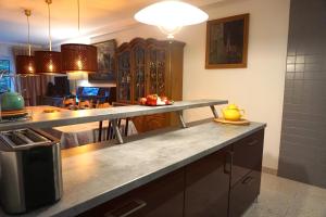Küche/Küchenzeile in der Unterkunft Insko Home & Sauna