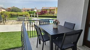 Μπαλκόνι ή βεράντα στο VILLA HARMONY - Regarda Travel