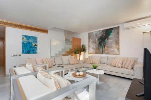 Część wypoczynkowa w obiekcie Genteel Home Guadalvillas