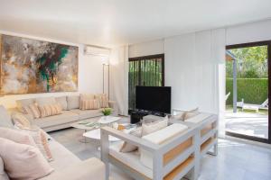 Telewizja i/lub zestaw kina domowego w obiekcie Genteel Home Guadalvillas