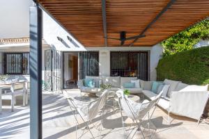 Część wypoczynkowa w obiekcie Genteel Home Guadalvillas
