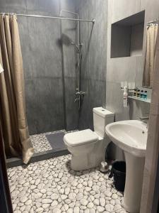 Ένα μπάνιο στο Evita hotel