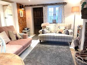 Et opholdsområde på Love Heart Cottage + 20 billeder