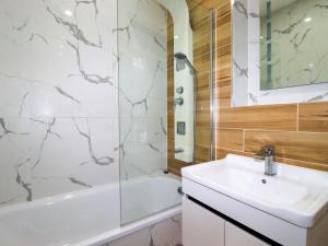 Bilik mandi di Priory +18 gambar