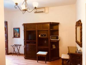 Kuchyň nebo kuchyňský kout v ubytování HOTEL MI SOLAR EJECUTIVO