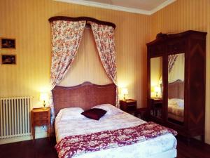 Photo de la galerie de l'établissement Château de Bellevue - Appartement, à Sainte-Cécile