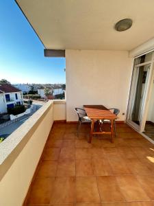 Foto dalla galleria di Apartamento en playa de Pals, Costa Brava-Gerona a L'Estartit Altre 12 foto