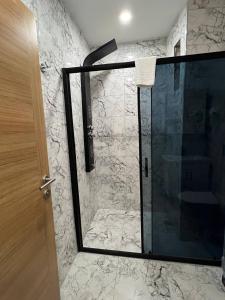 Koupelna v ubytování Hotel By Historia + 37 fotografií