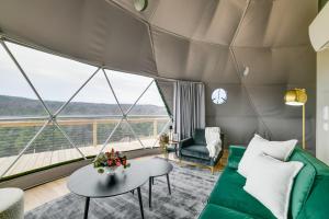 Gallery image of Glamping Getaway at The Coyote Dome in Franklin in Franklin