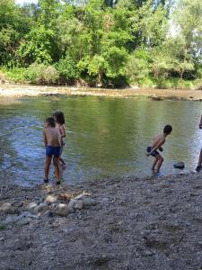 Gallery image of Mobilhome Destinea 6 - 7 personnes in Saint-Thomas-en-Royans