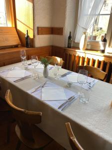 Restaurace v ubytování Gasthof Frohsinn