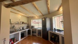 Kuchyň nebo kuchyňský kout v ubytování Bright and Spacious Private Studio with Everything