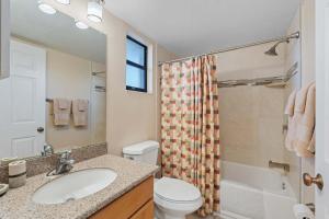Gallery image of PSR #109 End Unit -First Floor and Close to The Lobby in Naples