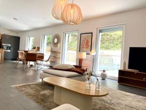 Posezení v ubytování Boho Chic Penthouse