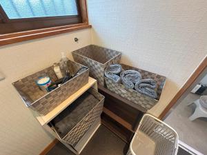 Fotografie z fotogalerie ubytování 徳島市のまるごと貸切一軒家 最大5名 無料駐車場2台 v destinaci Tokušima
