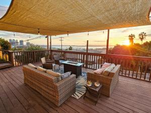 Balkón nebo terasa v ubytování Eagle's Nest - Hot Tub & Stunning Bay View - Walk To Little Italy