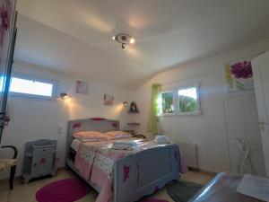 Foto dalla galleria di Chambres d'hôtes au calme près des châteaux de la Loire - FR-1-591-664 a Châtillon-sur-Indre Altre 7 foto