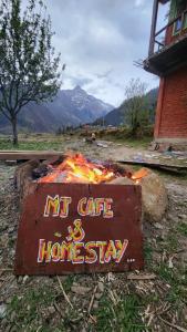 Fotografie z fotogalerie ubytování MJ's cafe and homestay v destinaci Kalgha