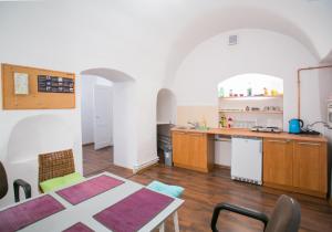 Köök või kööginurk majutusasutuses Apartament na Starówce