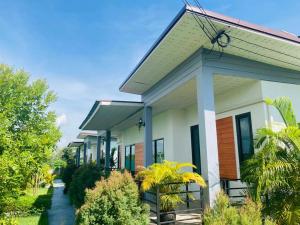 Zahrada ubytování กุดดาฮ์โฮมส์สเตย์ Guddah Homestay