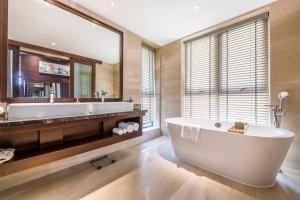 Koupelna v ubytování KOI Resort & Residence Da Nang
