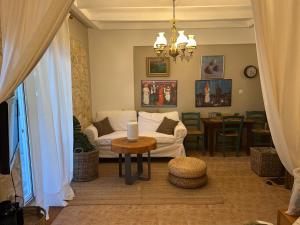 A seating area at Hospitality M7
