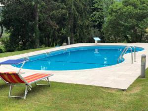 Bazén v ubytování Welcome Traveller Leda Rooms nebo v jeho okolí