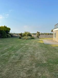 Gallery image of Vikings, West Wittering Home On The Beach in West Wittering