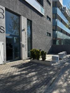 Το κτήριο όπου στεγάζεται  το διαμέρισμα
