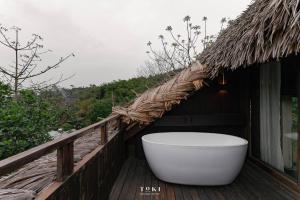 Fotografie z fotogalerie ubytování TOKI Ecolodge Cao Răm v destinaci Hòa Bình