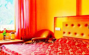 Postel nebo postele na pokoji v ubytování Hotel Mount View NXE