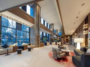EVEN Hotel 上海金桥逸衡酒店的休息区