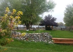 Κήπος έξω από το Comfortable Accommodation for a Getaway near Bryce Canyon in Panguitch, Utah +1 φωτογραφίες