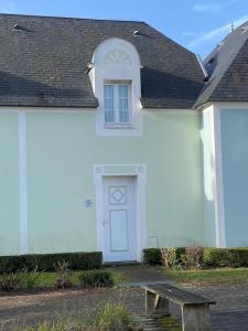 Budova, kde se prázdninový dům nachází + 3 fotografie