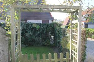 Vườn quanh De Visdief +2 ảnh