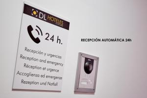 Certifikát, hodnocení, plakát nebo jiný dokument vystavený v ubytování Hotel DL Urban