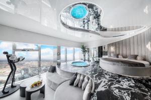 Posedenie v ubytovaní Apartamenty Sky Tower z Jakuzzi Przy Oknie