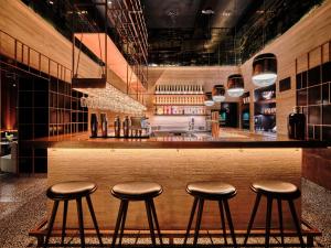 Salone o bar di Radisson Blu Das Triest Hotel, Vienna