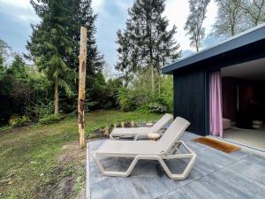 Vườn quanh Drents Geluk met Hottub en Houtkachel - 4 personen - Vakantiepark De Kremmer