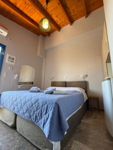 A bed or beds in a room at Vias