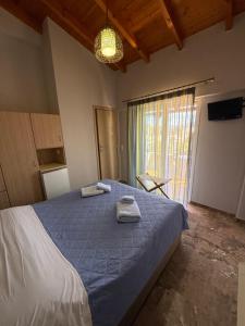 A bed or beds in a room at Vias