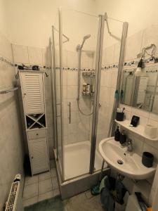 Un baño de NearWöhrderSeaAndStation