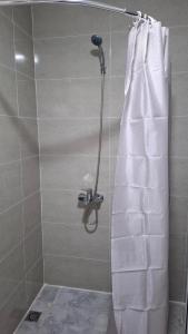 A bathroom at Ezo