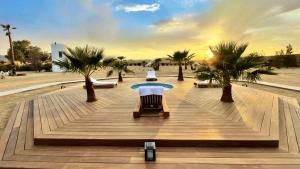 约书亚树Unique Joshua Tree Glamping Retreat with Pool Ideal for Adventurous Getaways in California的相册照片